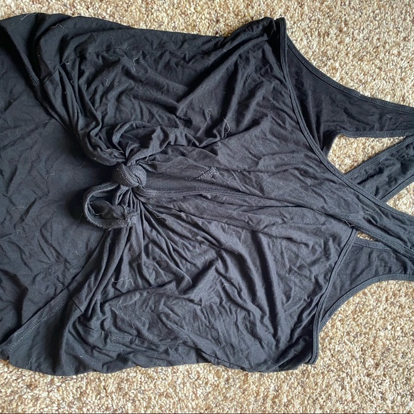 Workout tank - Picture 2 of 2